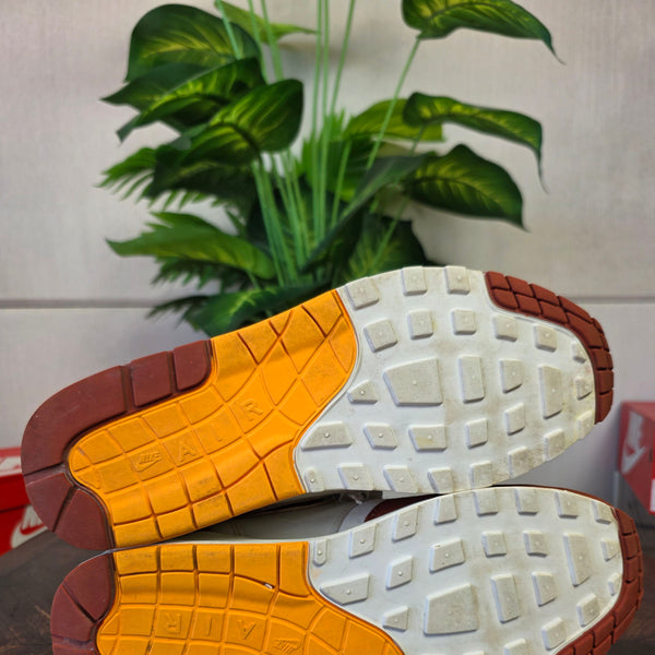 Nike Air Max 1 LX Rugged Orange maat 46