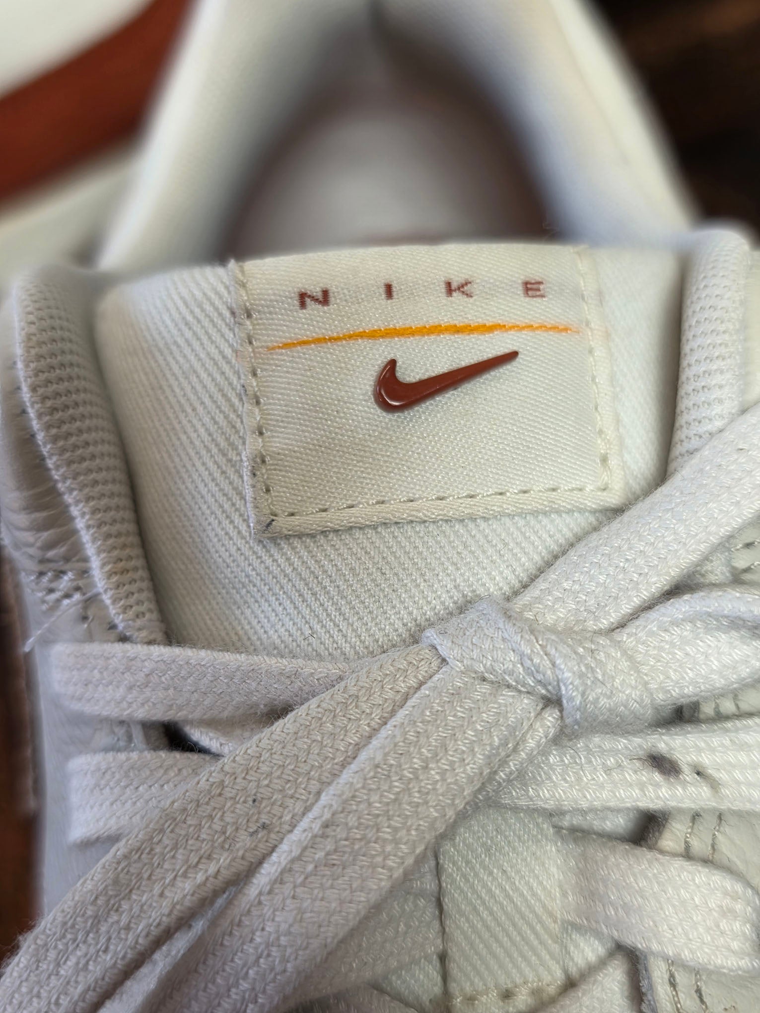 Nike Air Max 1 LX Rugged Orange maat 46