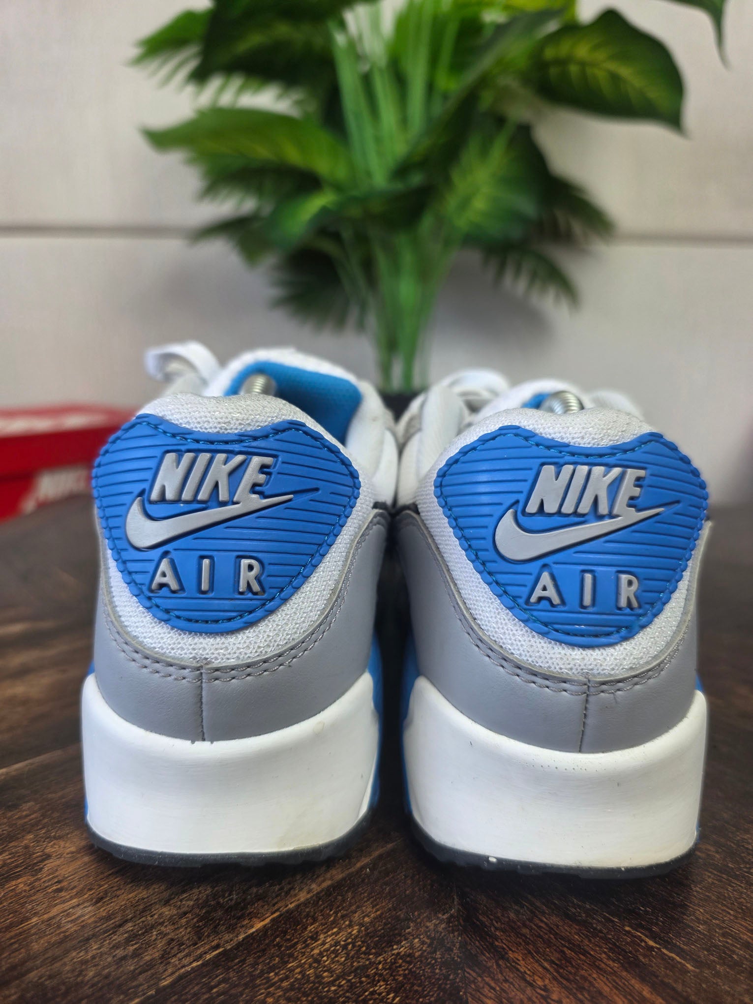 Nike Air Max 90 Pure Platinum Photo Blue maat 42,5