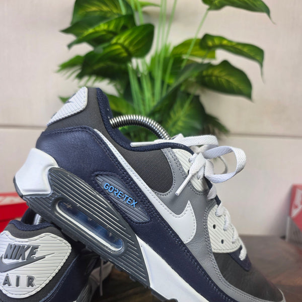 Nike Air Max 90 Gore-Tex Obsidian maat 42,5