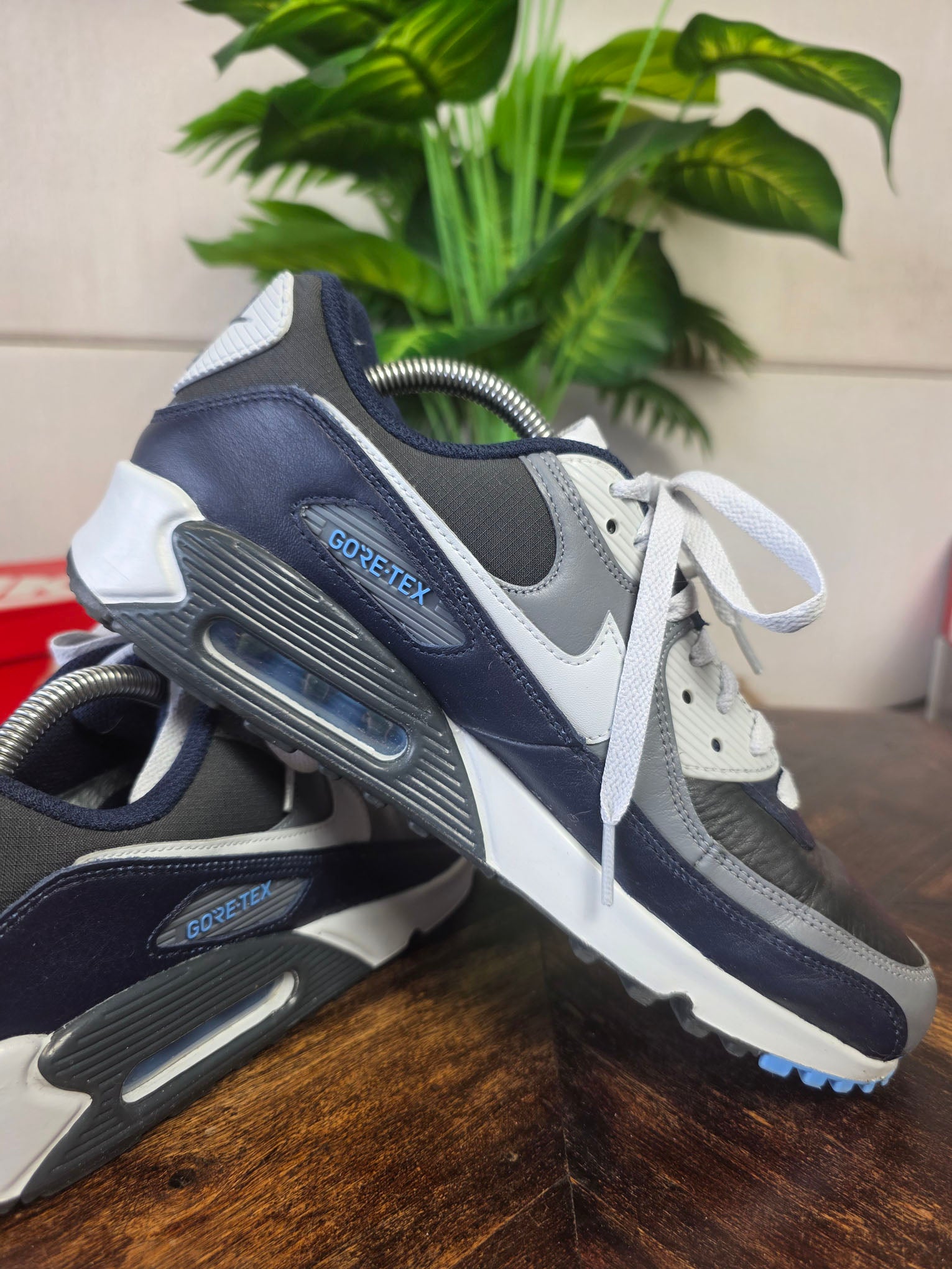 Nike Air Max 90 Gore-Tex Obsidian maat 42,5