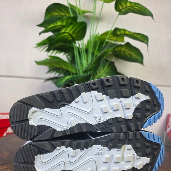 Nike Air Max 90 Gore-Tex Obsidian maat 42,5