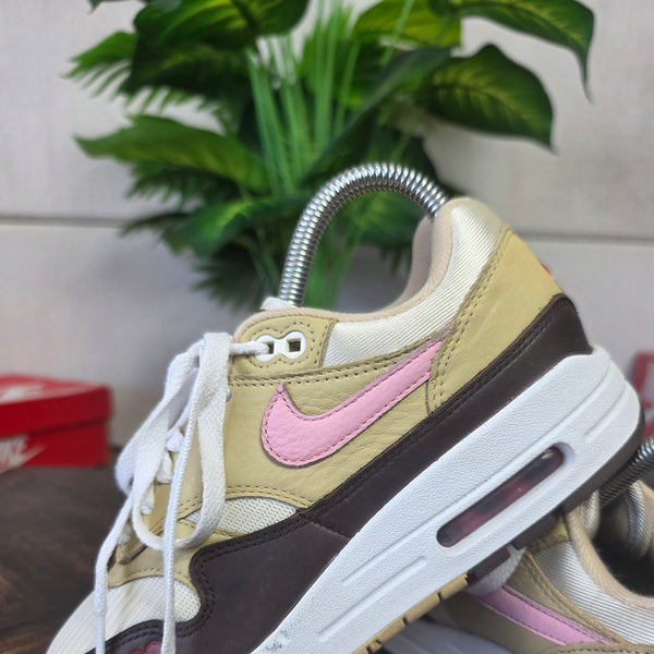 Nike Air Max 1 Valentine's Day maat 36