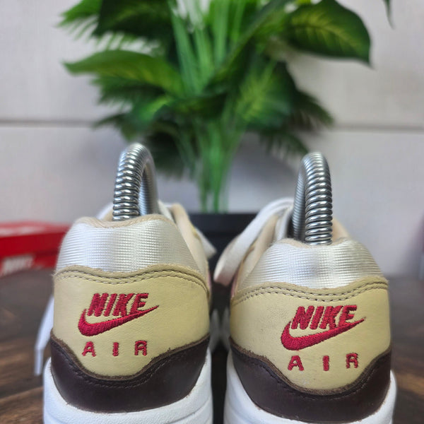 Nike Air Max 1 Valentine's Day maat 36