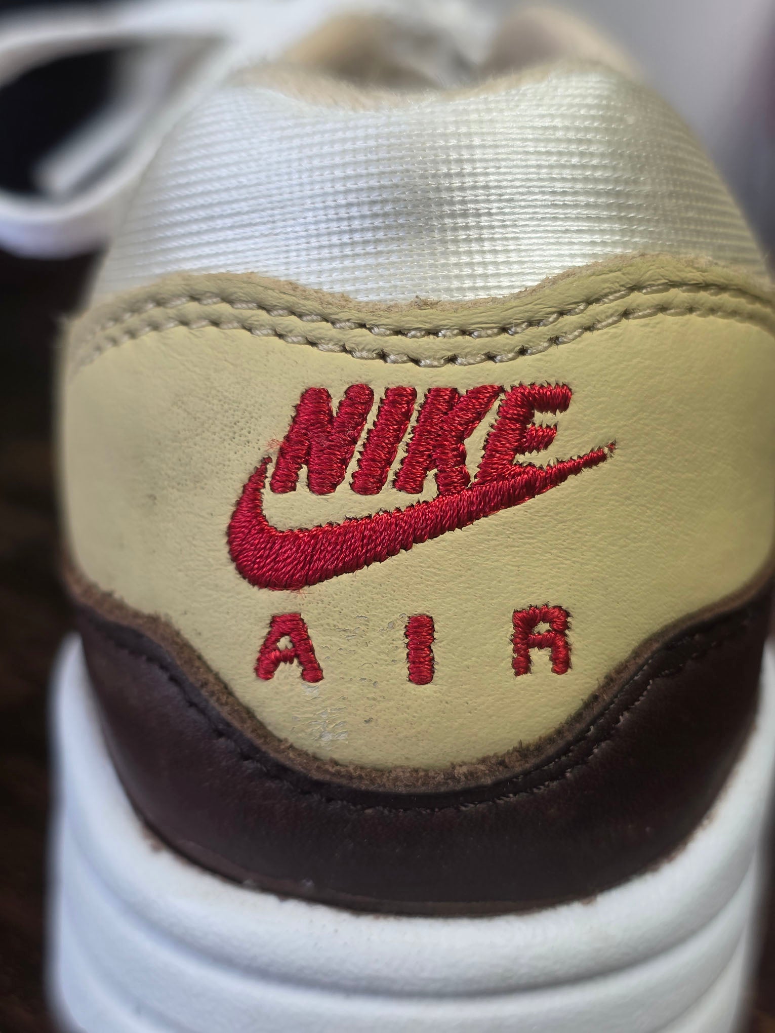 Nike Air Max 1 Valentine's Day maat 36