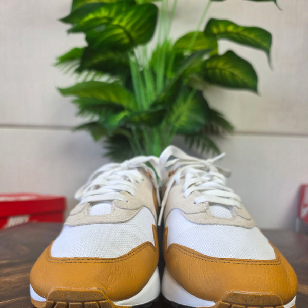 Nike Air Max 1 Bronze maat 44