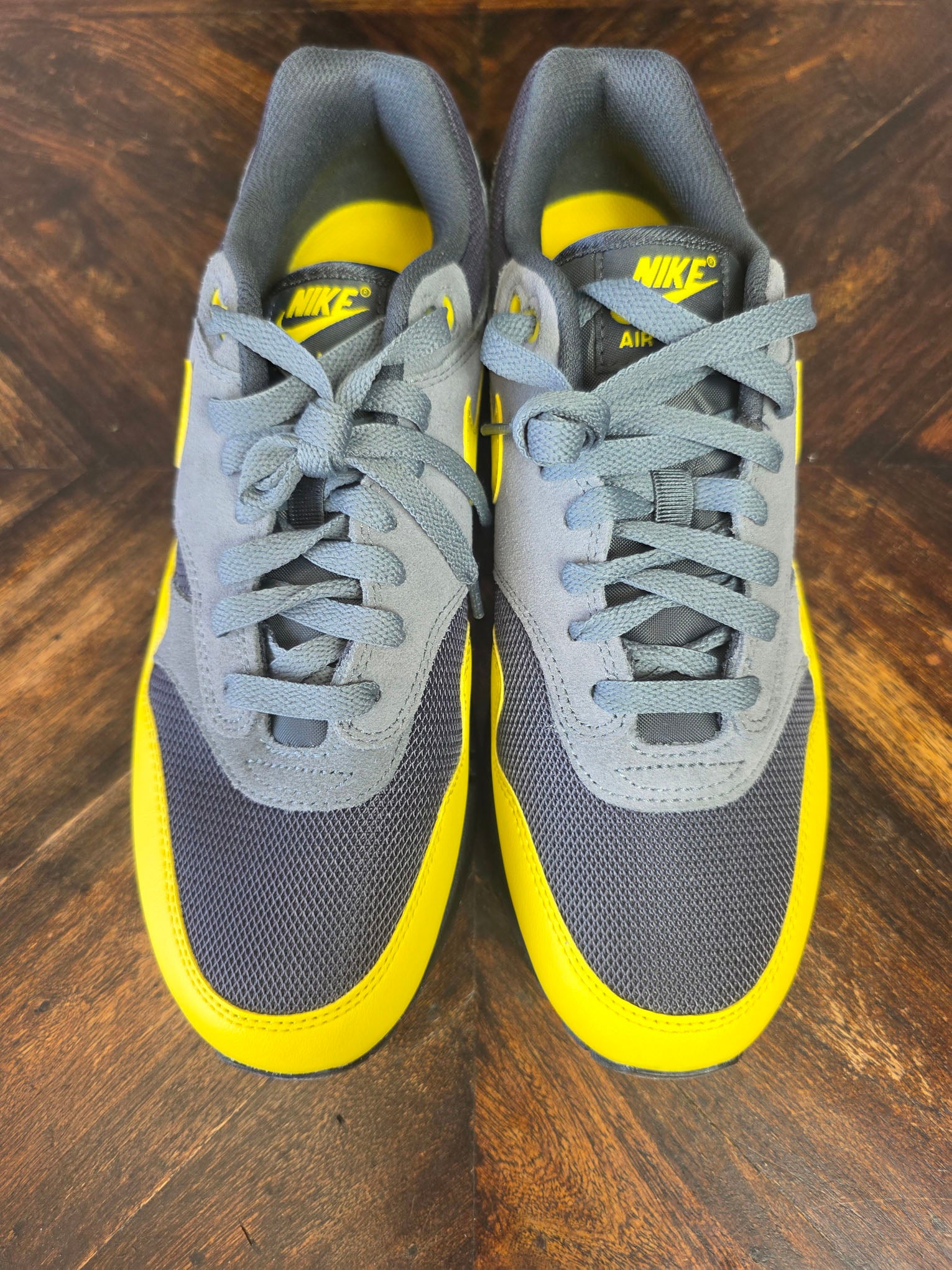 Nike Air Max 1 Essential Batman maat 42,5