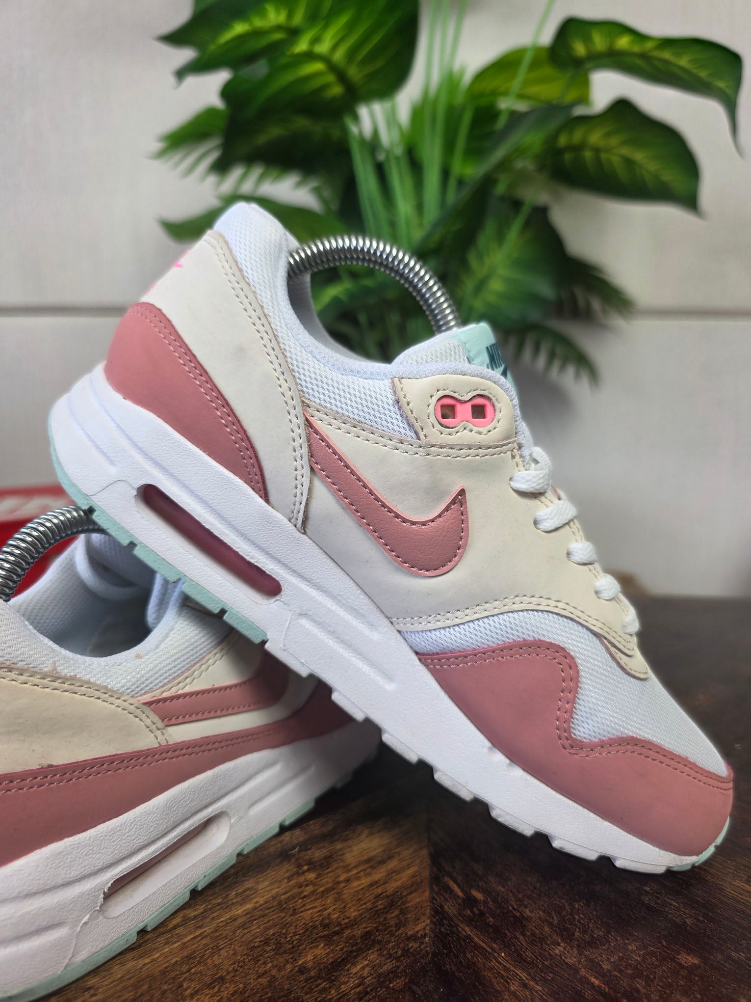 Nike Air Max 1 GS Guava Ice maat 40