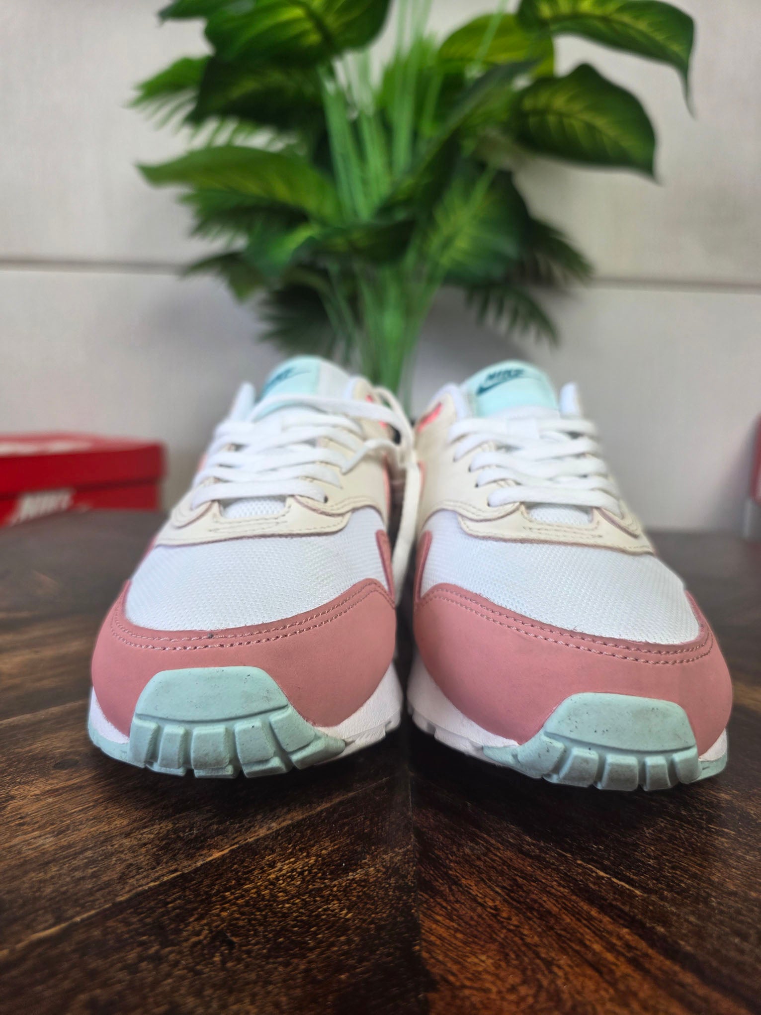 Nike Air Max 1 GS Guava Ice maat 40