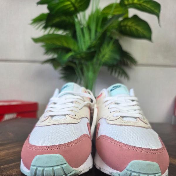 Nike Air Max 1 GS Guava Ice maat 40