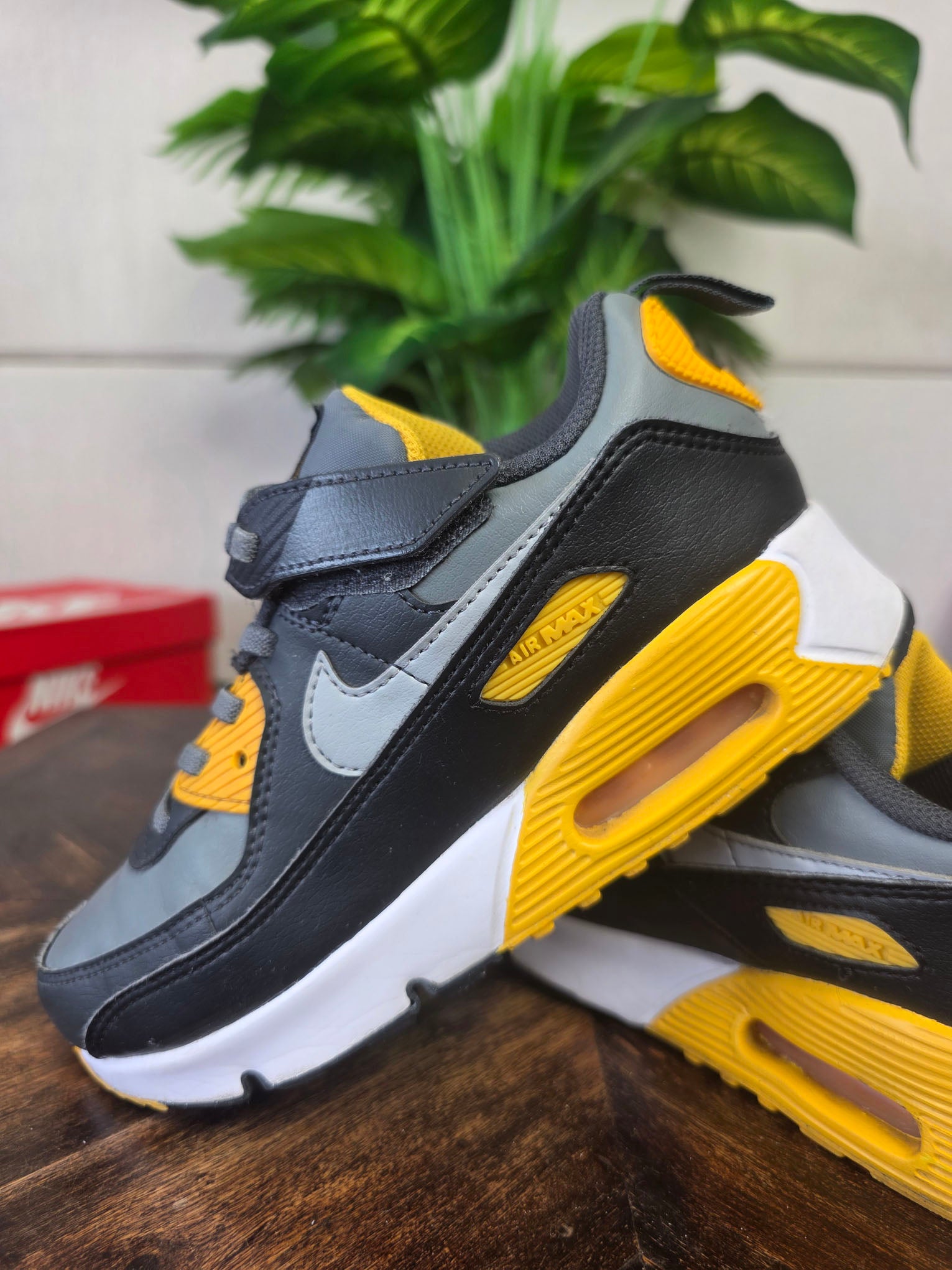 Nike Air Max 90 EasyOn GS "Light Smoke Grey" maat 34