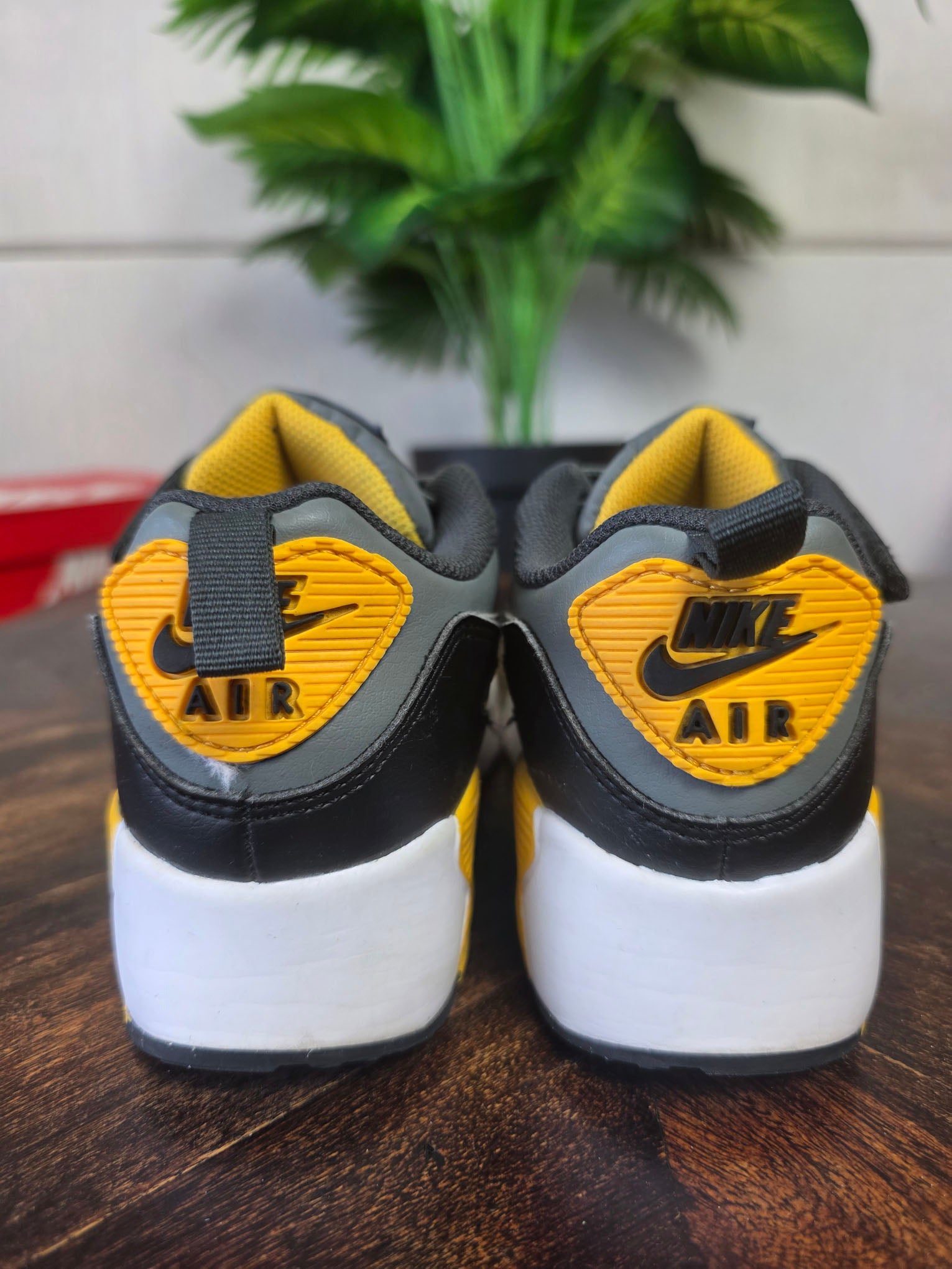 Nike Air Max 90 EasyOn GS "Light Smoke Grey" maat 34