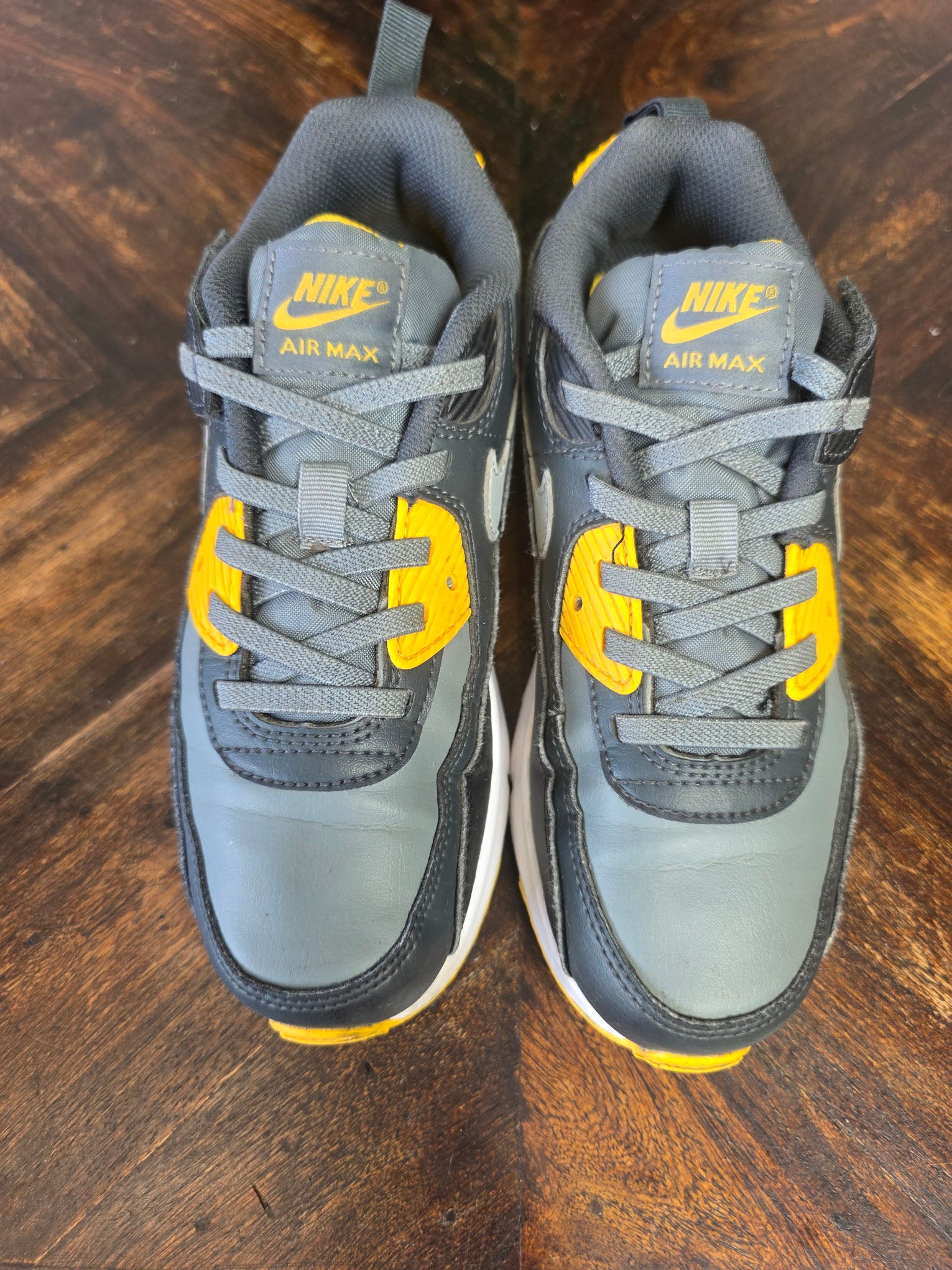 Nike Air Max 90 EasyOn GS "Light Smoke Grey" maat 34