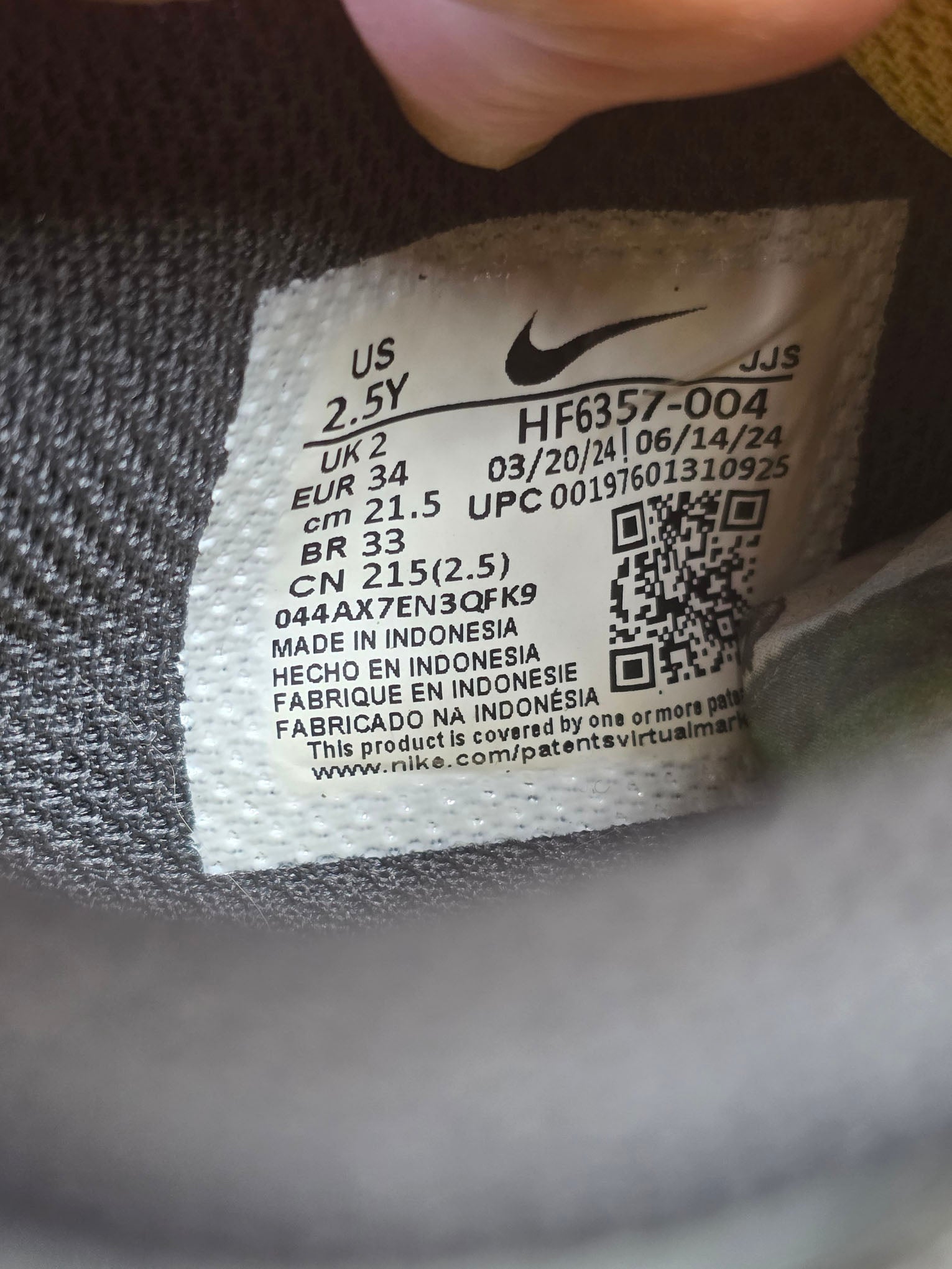 Nike Air Max 90 EasyOn GS "Light Smoke Grey" maat 34