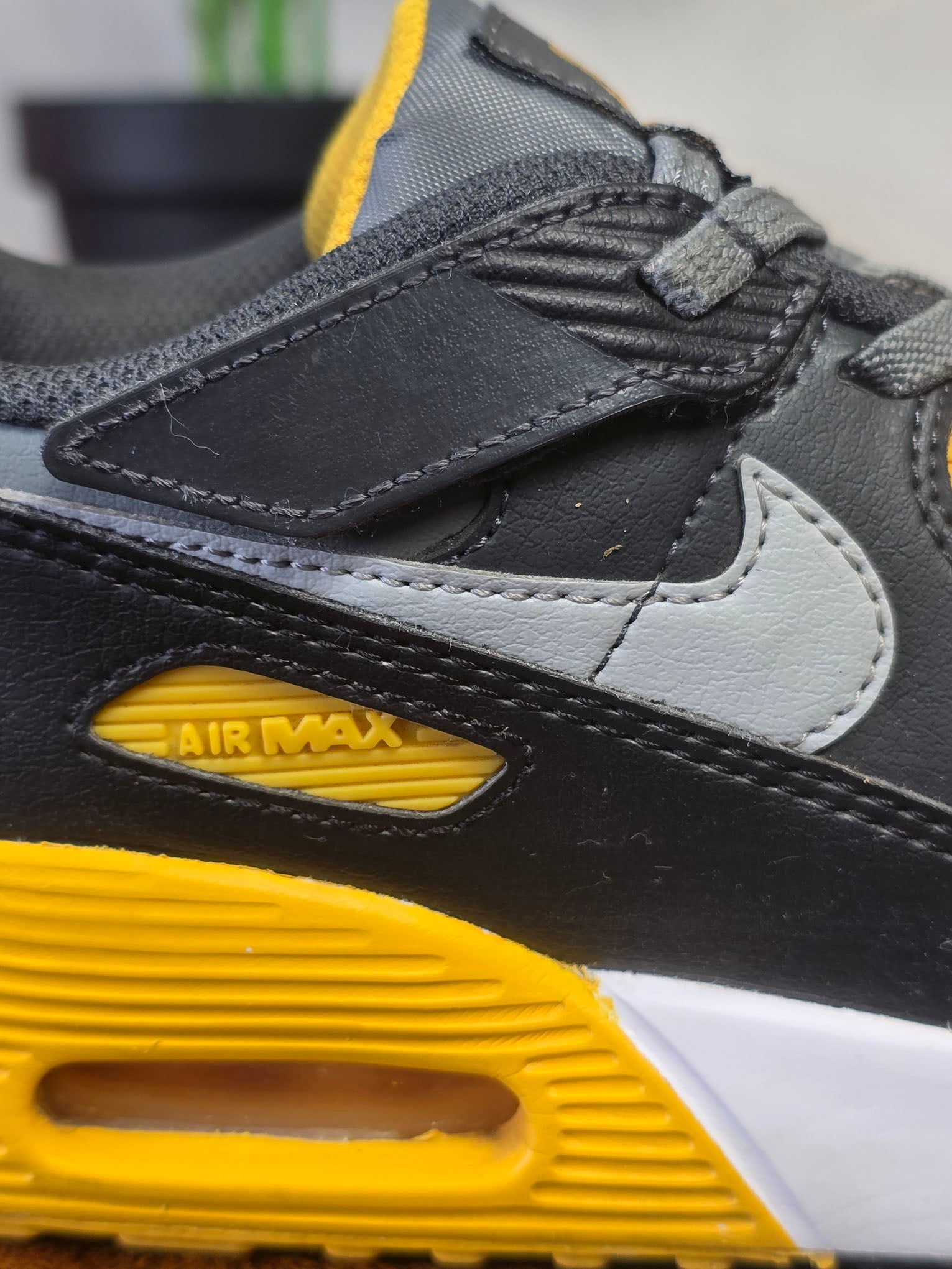 Nike Air Max 90 EasyOn GS "Light Smoke Grey" maat 34