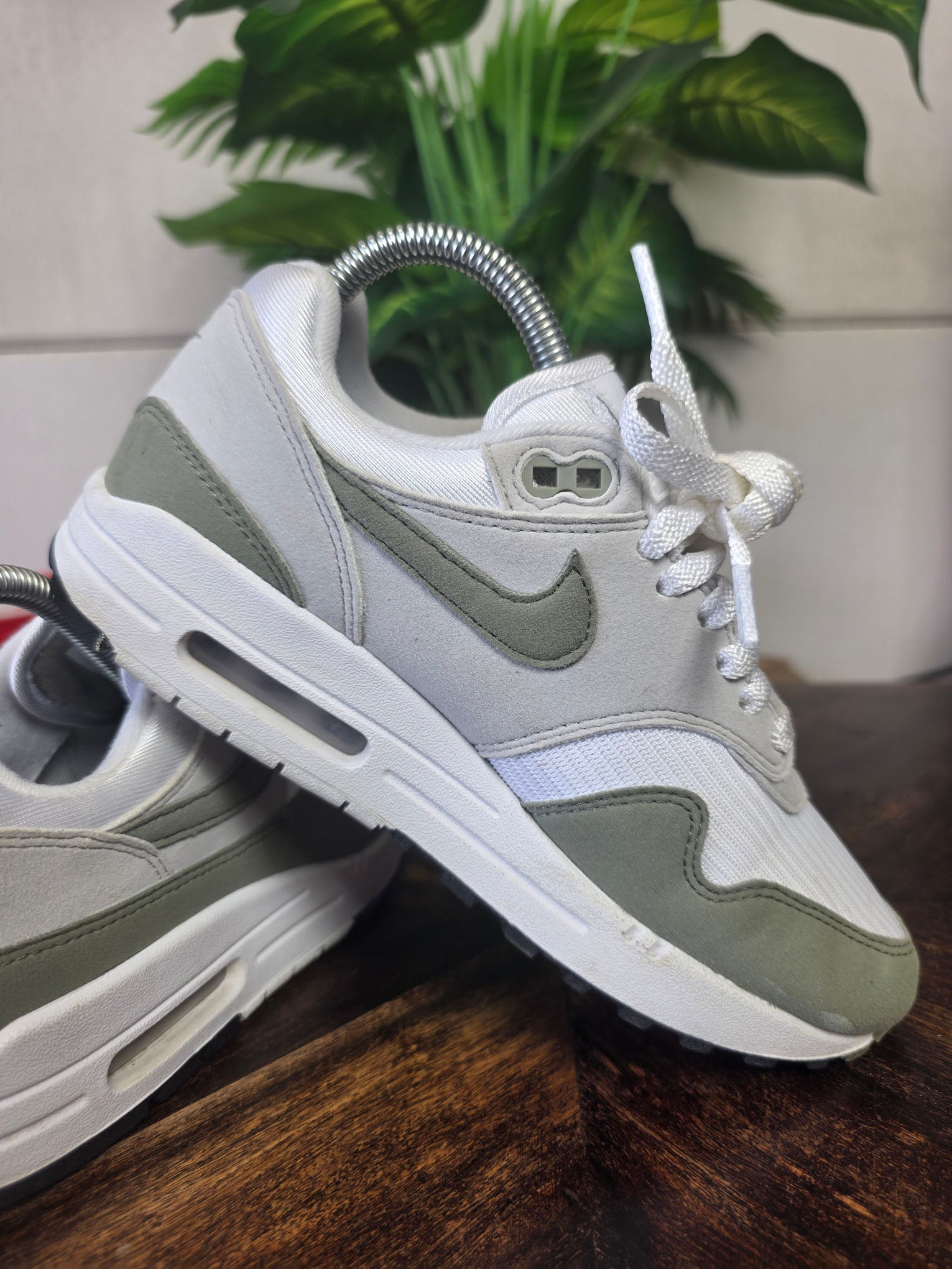 Nike Air Max 1 Light Army maat 37,5