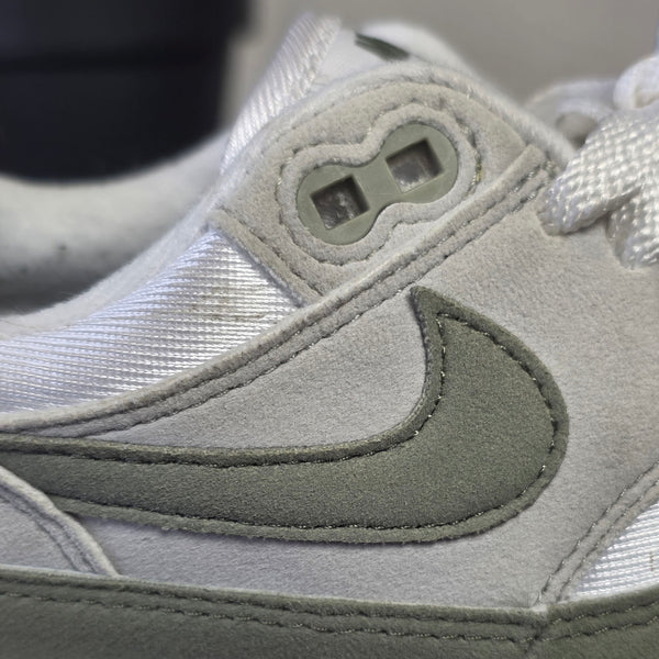 Nike Air Max 1 Light Army maat 37,5