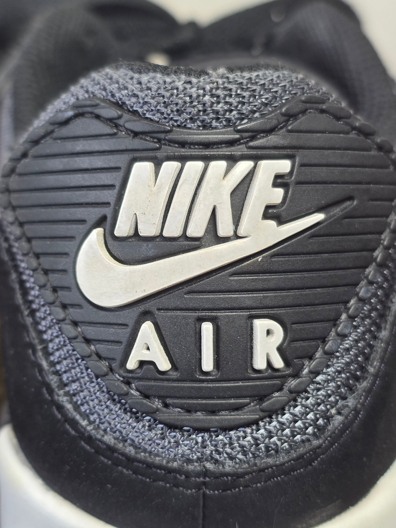 Nike Air Max 90 Essential Black White maat 40