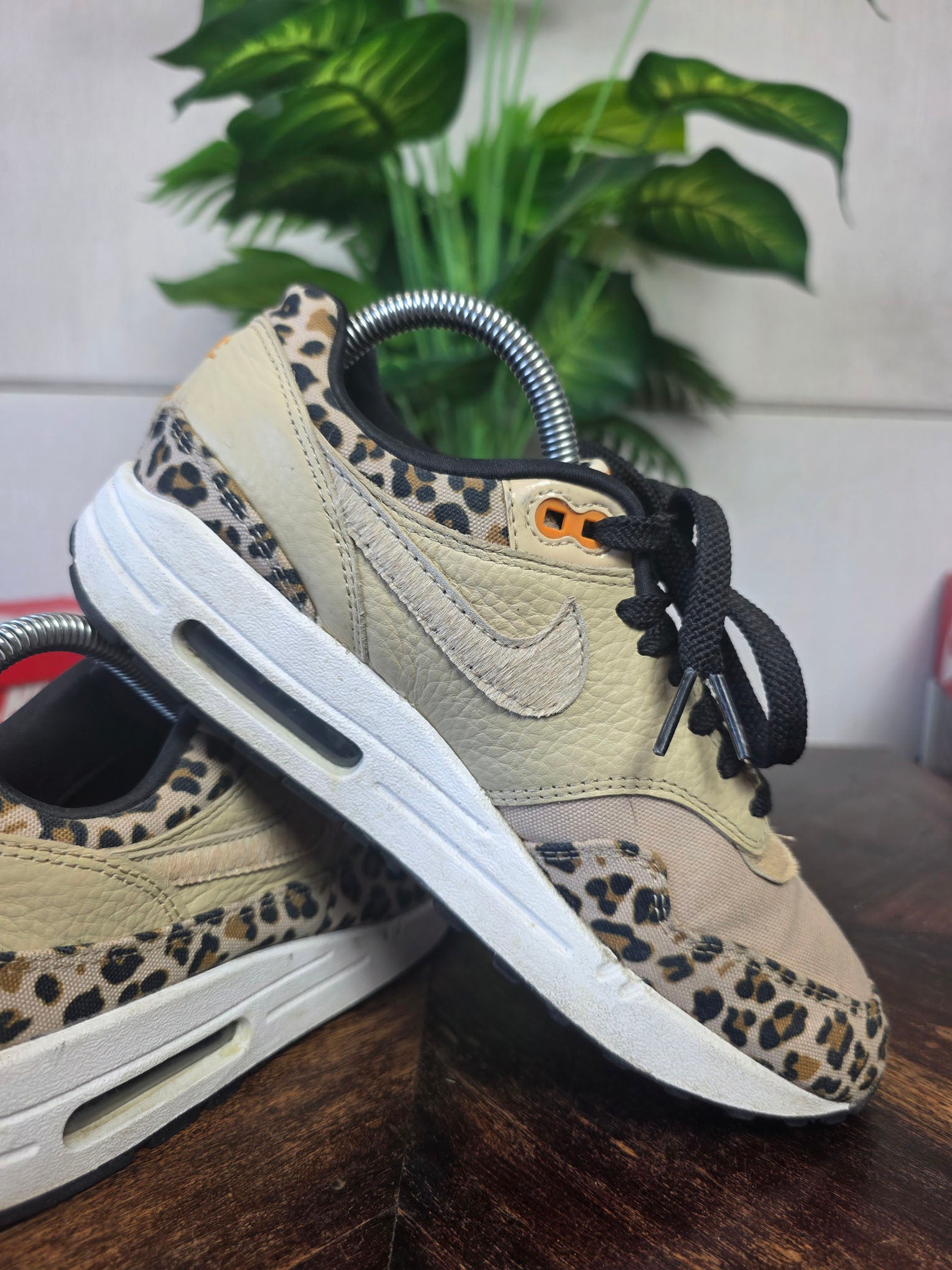 Nike Air Max 1 Leopard maat 38,5