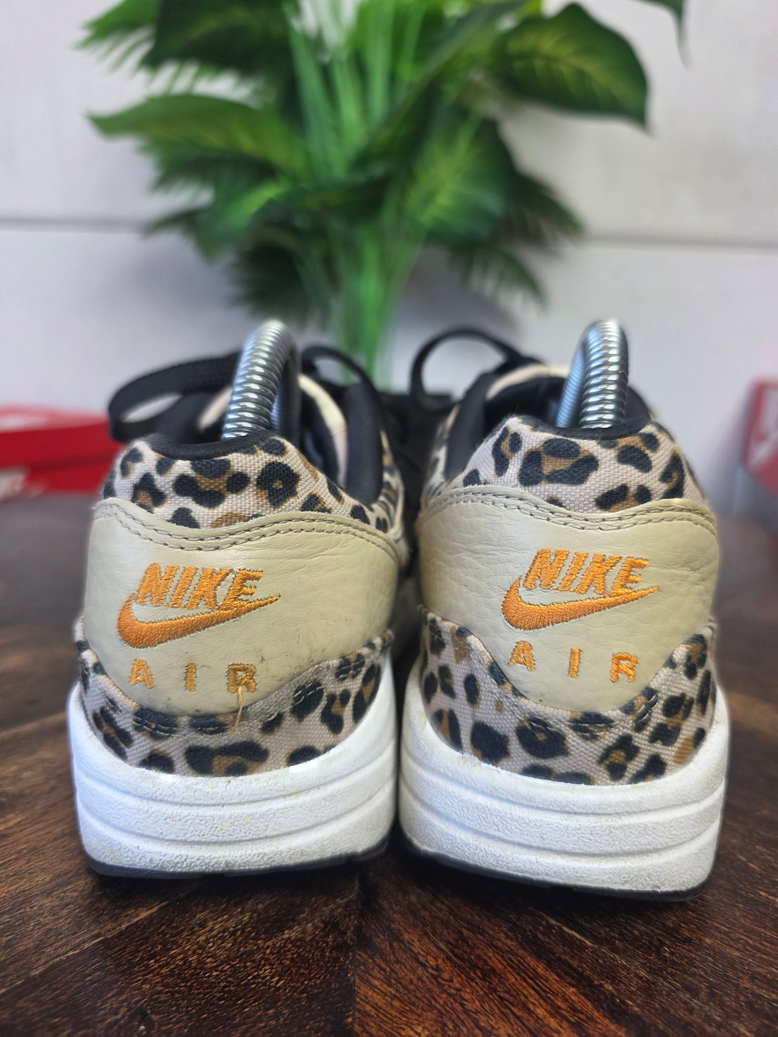 Nike Air Max 1 Leopard maat 38,5