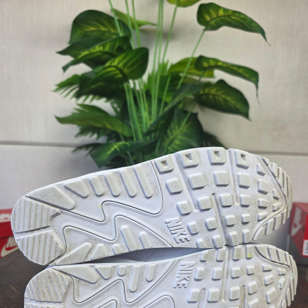Nike Air Max 90 Triple White LTR maat 45,5