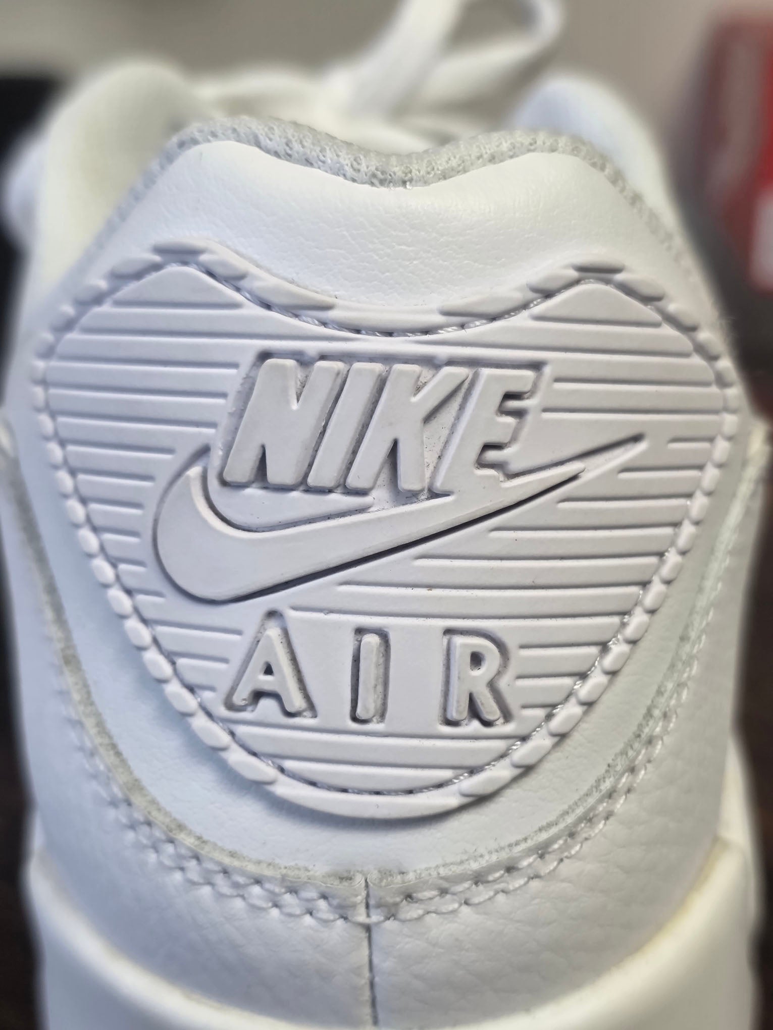 Nike Air Max 90 Triple White LTR maat 45,5