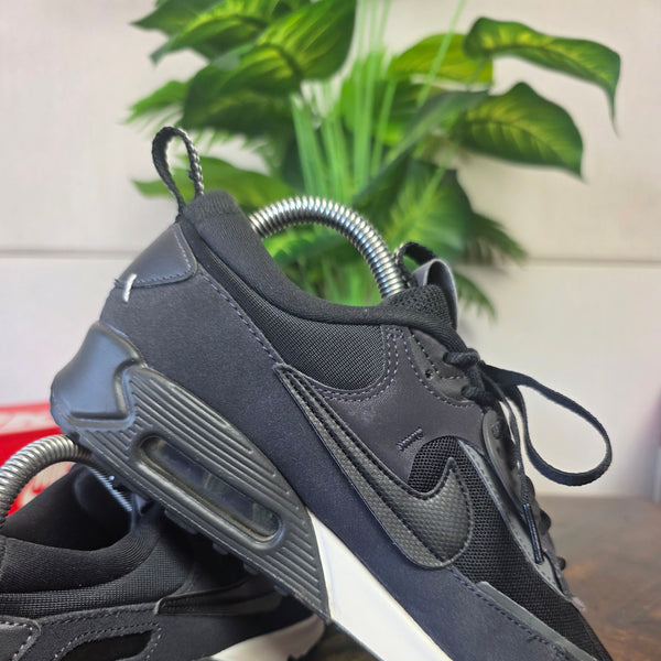Nike Air Max 90 Futura Black White maat 38