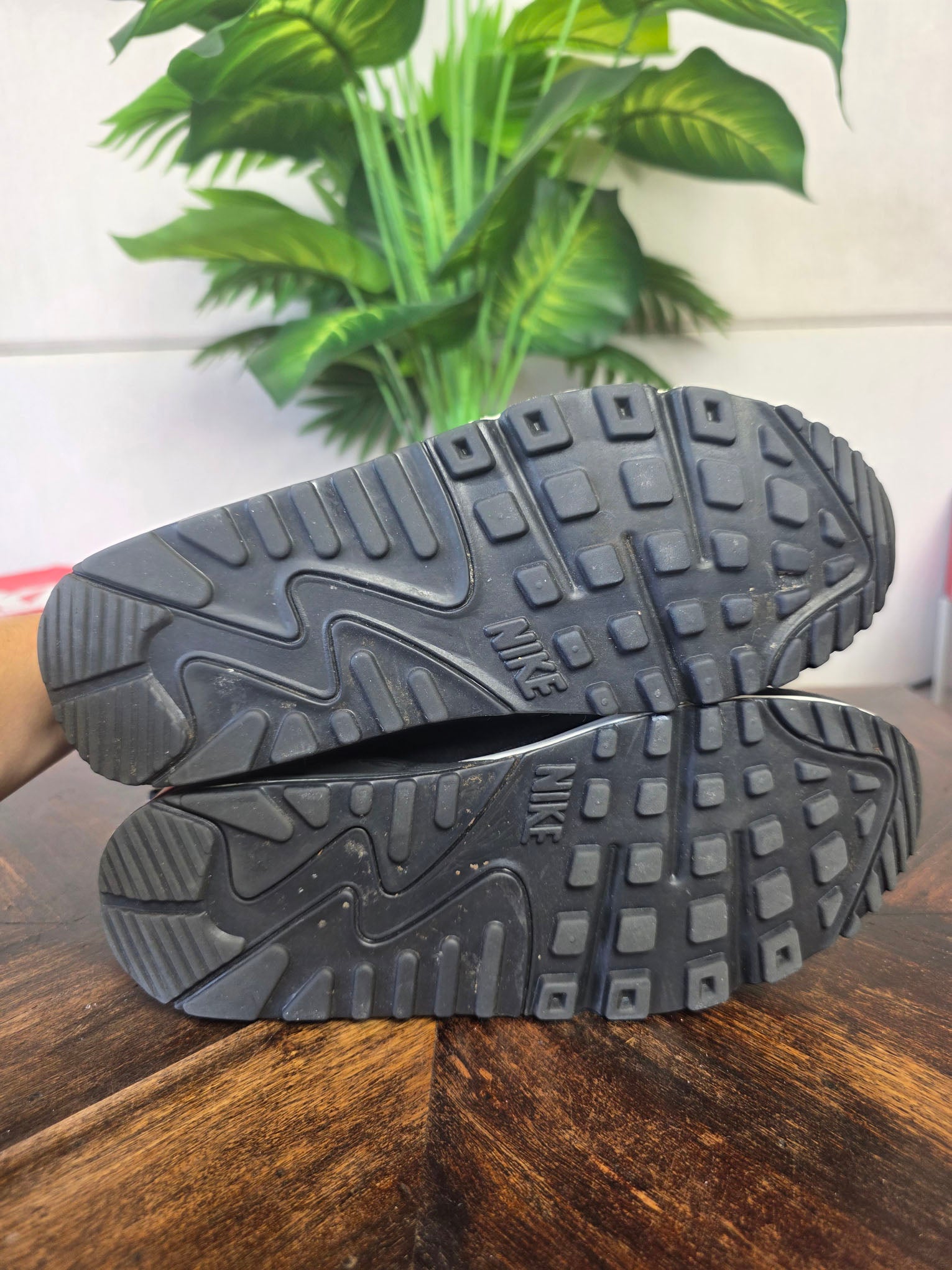 Nike Air Max 90 Futura Black White maat 38