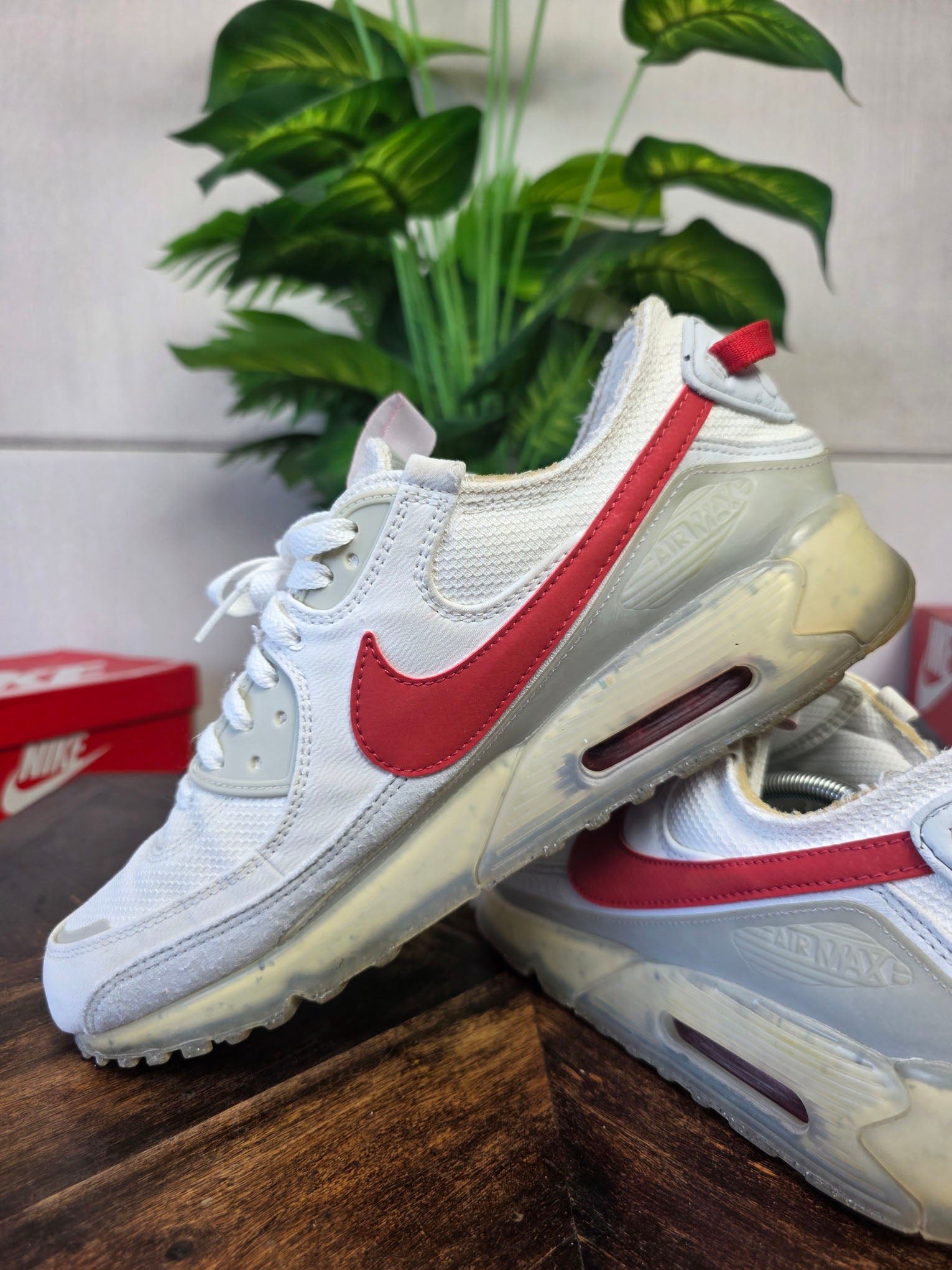Nike Air Max 90 Terrascape Summit White Red Clay maat 46