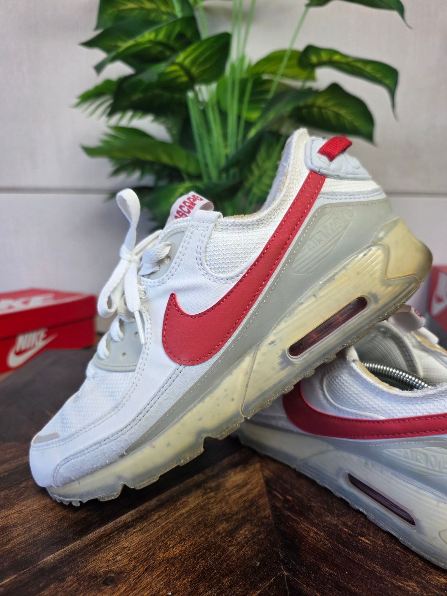 Nike Air Max 90 Terrascape Summit White Red Clay maat 46