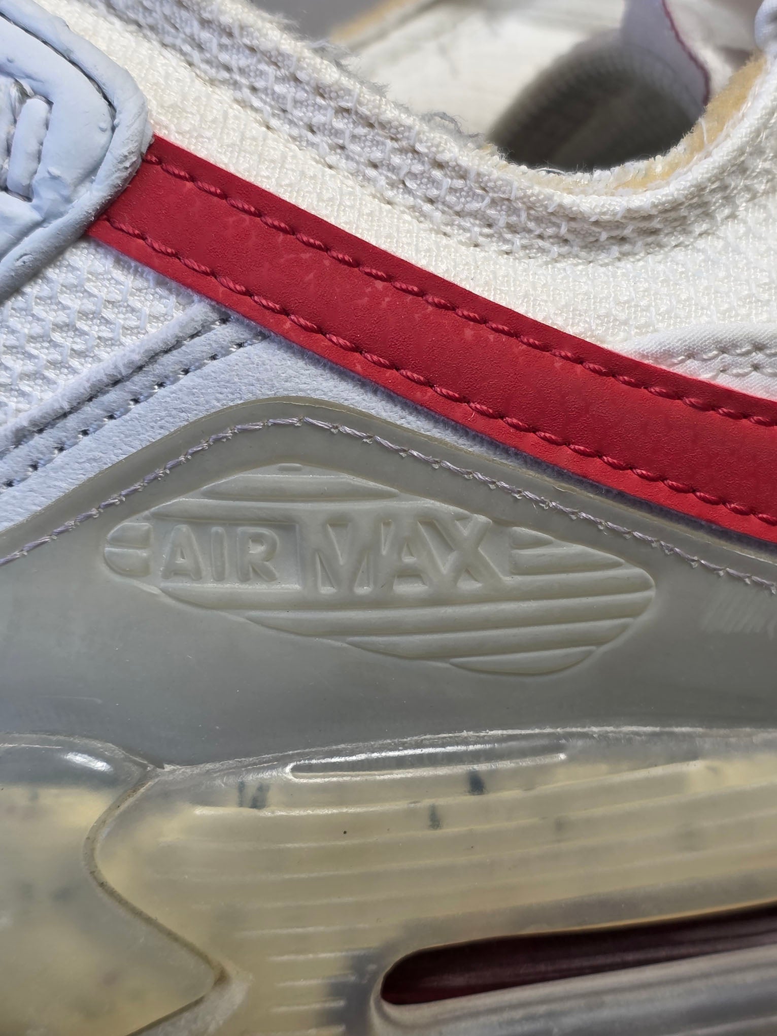 Nike Air Max 90 Terrascape Summit White Red Clay maat 46