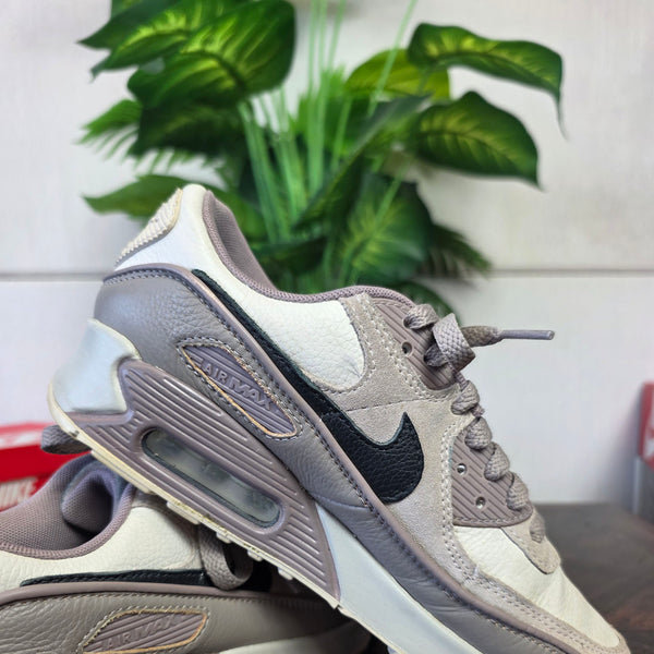 Nike Air Max 90 Light Brown maat 38,5