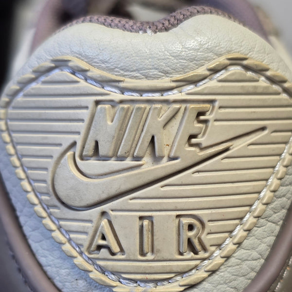 Nike Air Max 90 Light Brown maat 38,5