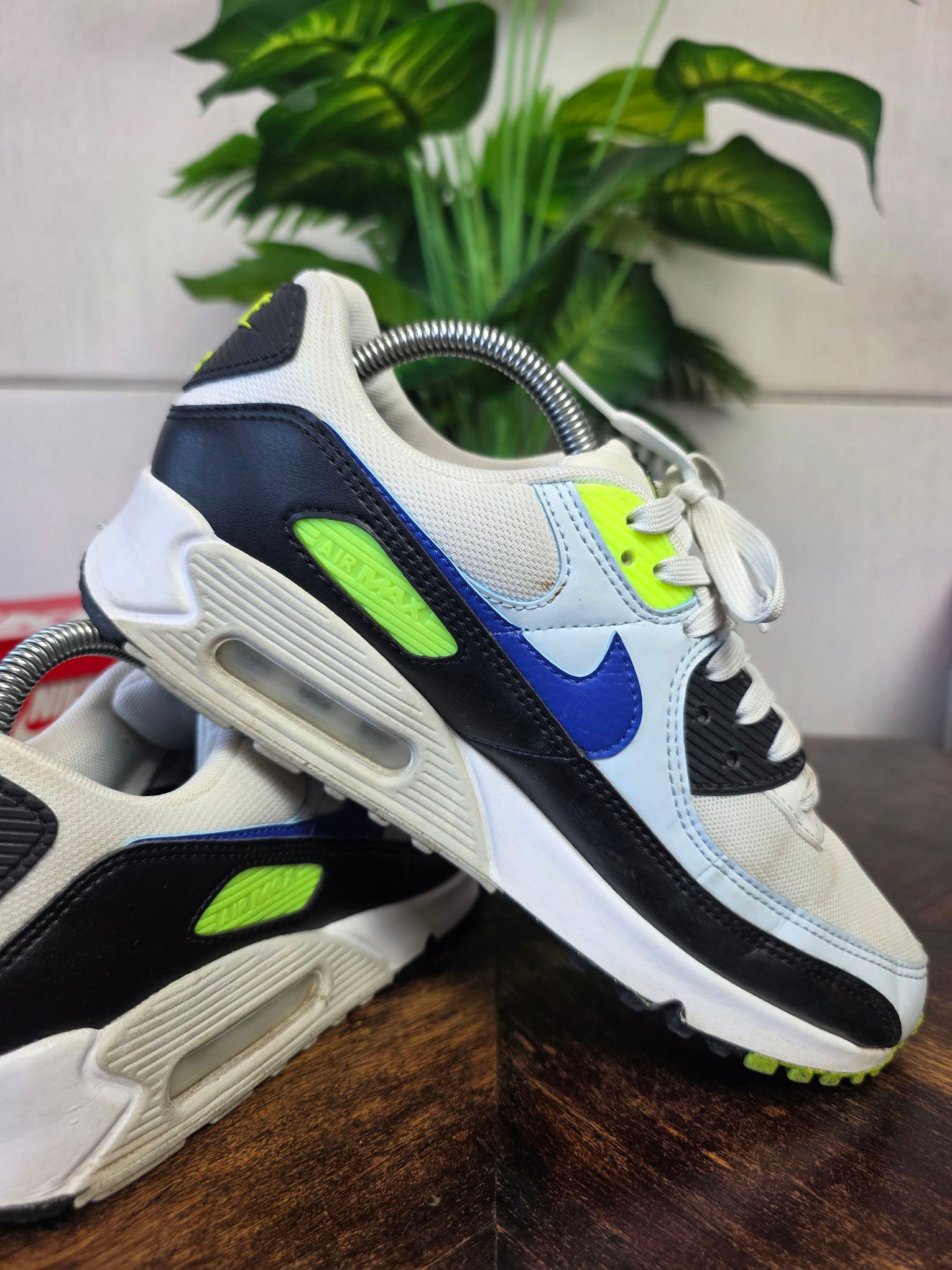 Nike Air Max 90 White Blue Tint Volt maat 40,5