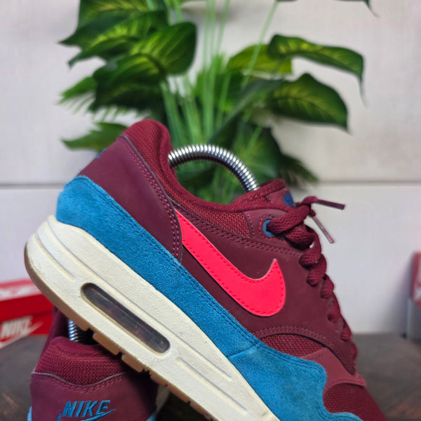 Nike Air Max 1 Team Red Green Abyss maat 41