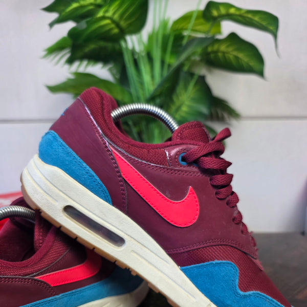 Nike Air Max 1 Team Red Green Abyss maat 41