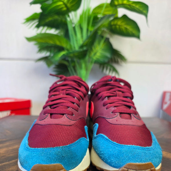 Nike Air Max 1 Team Red Green Abyss maat 41