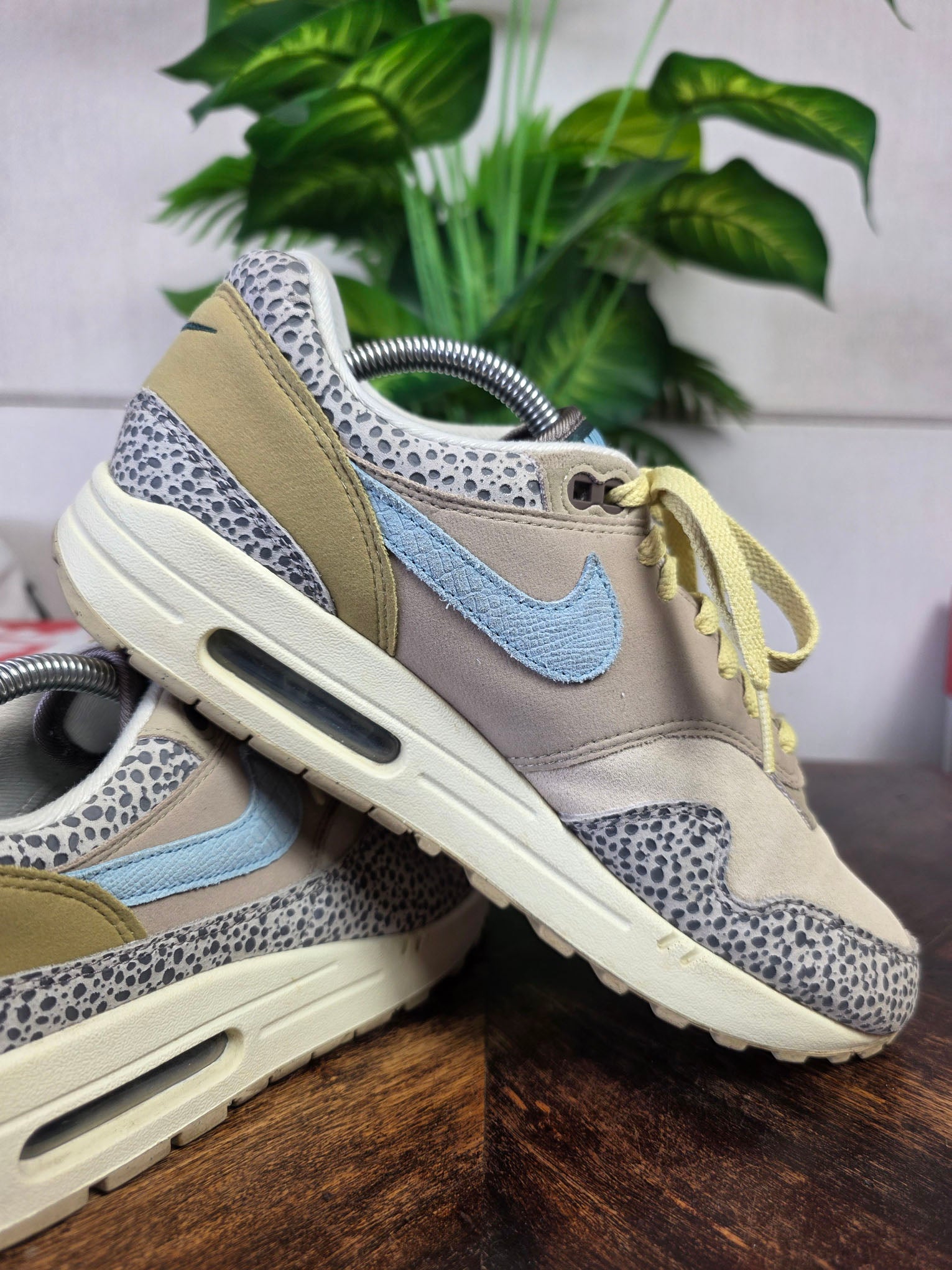 Nike Air Max 1 Safari Cobblestone maat 42,5