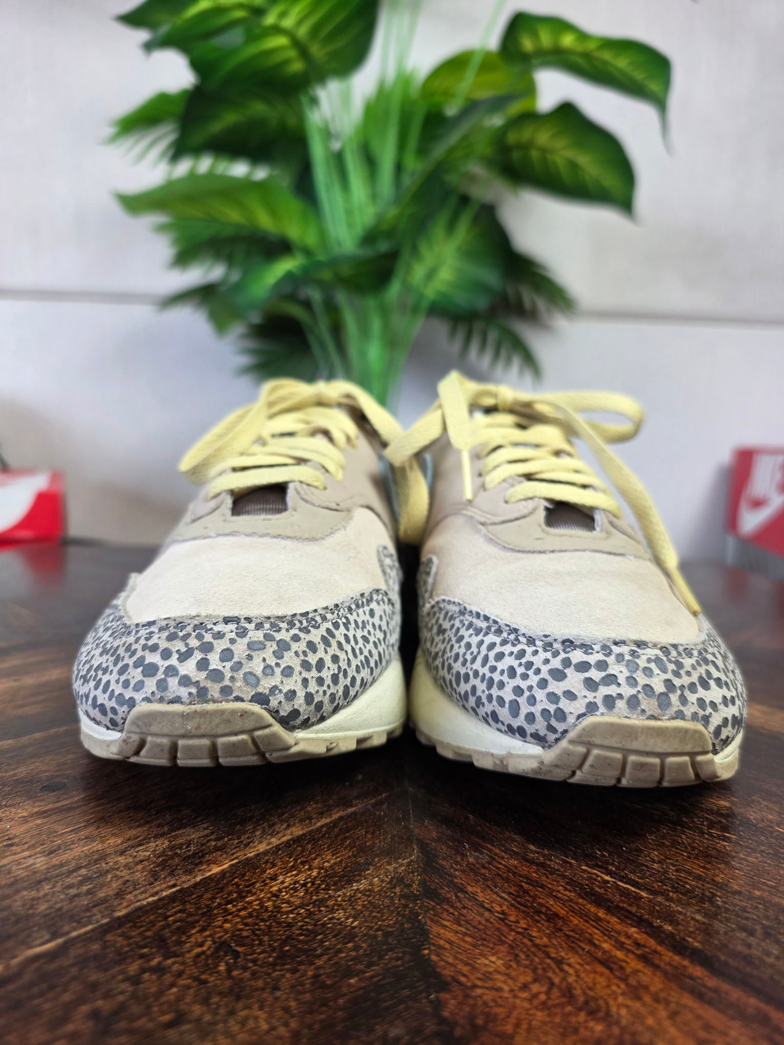 Nike Air Max 1 Safari Cobblestone maat 42,5