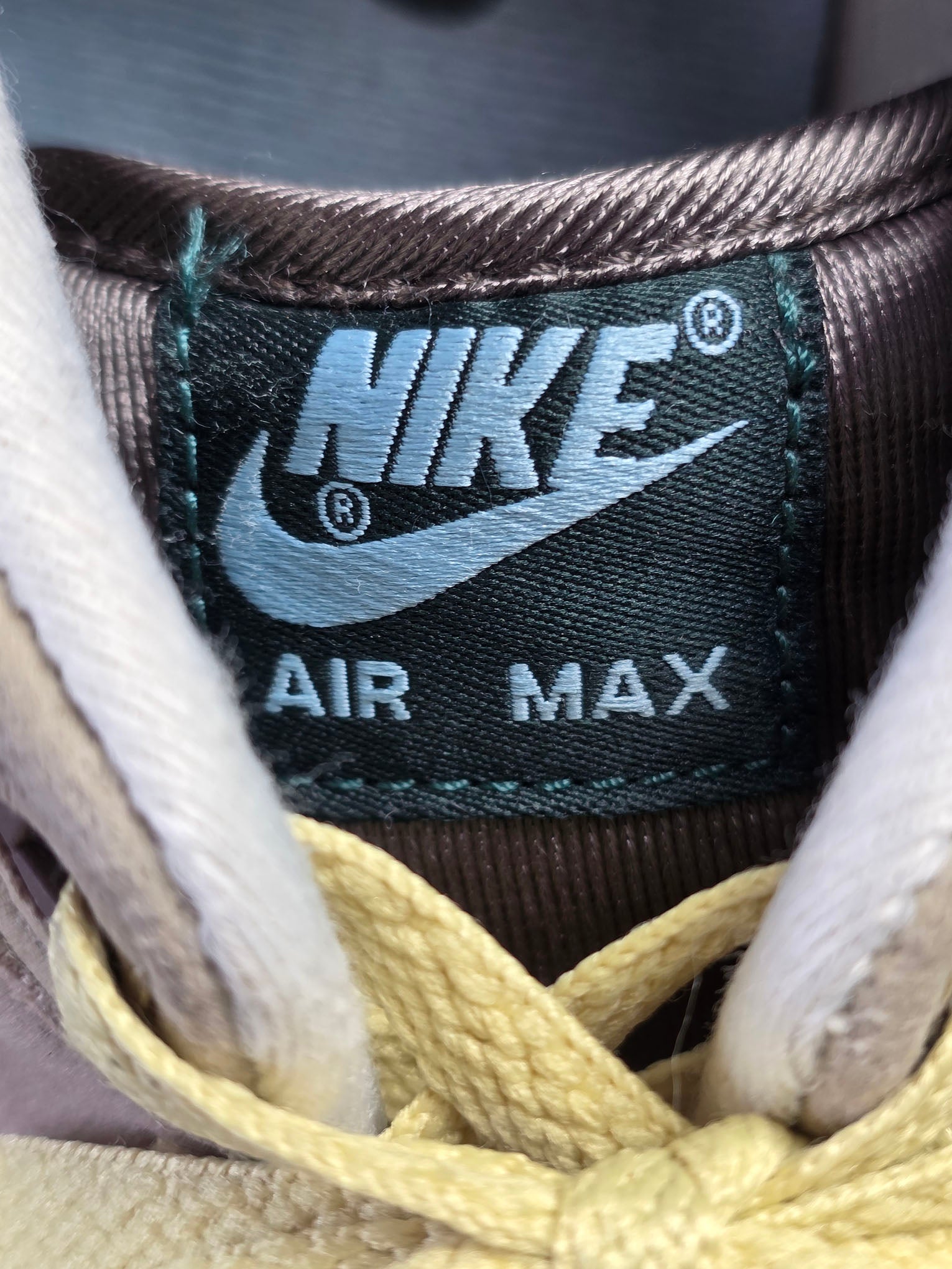 Nike Air Max 1 Safari Cobblestone maat 42,5