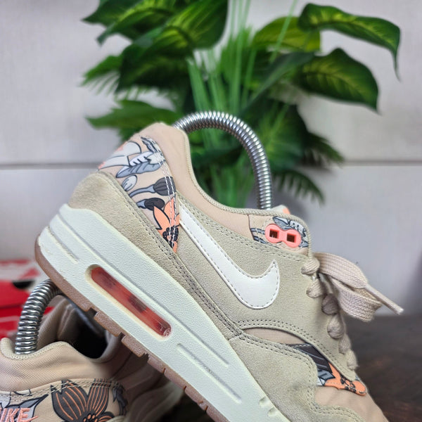 Nike Air Max 1 Aloha Floral "Rattan" maat 36
