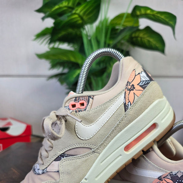 Nike Air Max 1 Aloha Floral "Rattan" maat 36