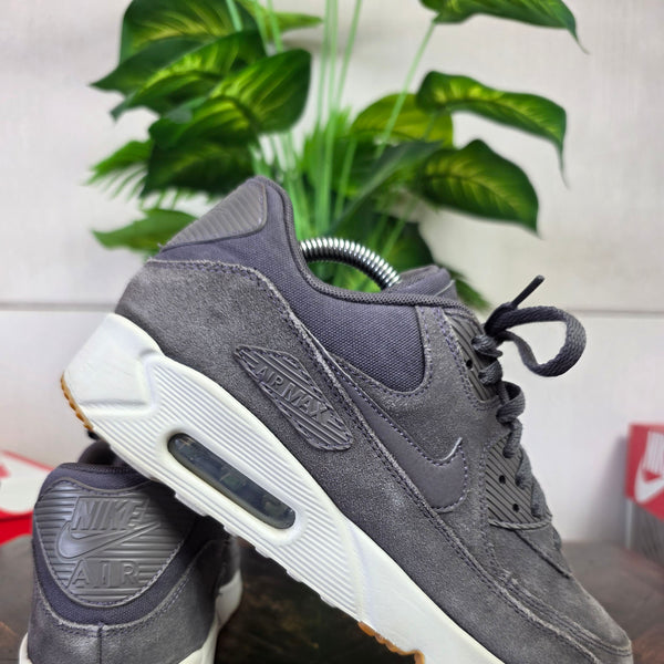 Nike Air Max 90 Ultra 2.0 'Grey Gum' maat 42