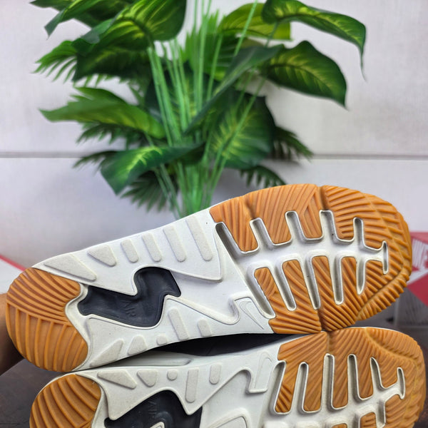 Nike Air Max 90 Ultra 2.0 'Grey Gum' maat 42