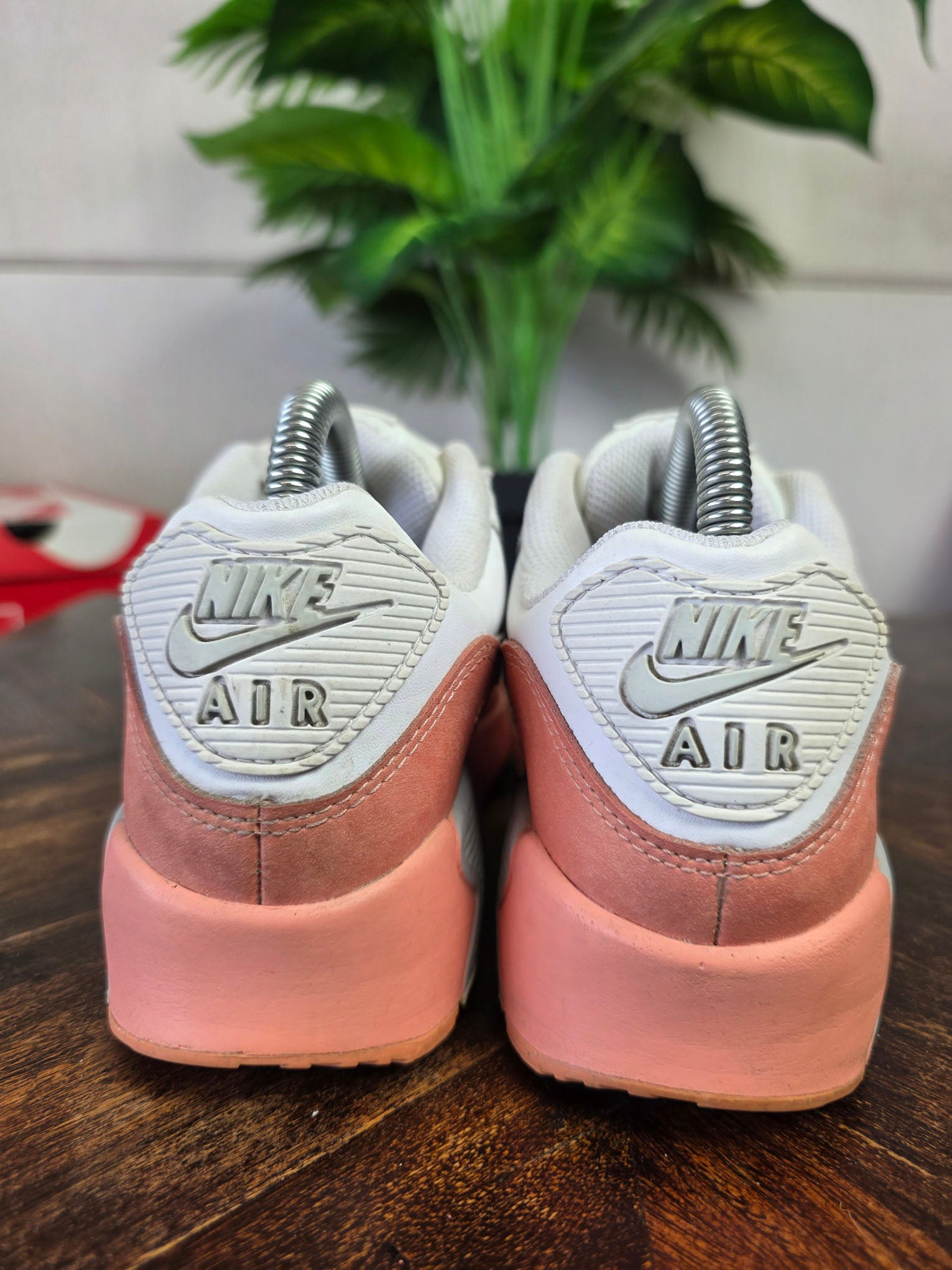 Nike Air Max 90 GS Salmon maat 37,5