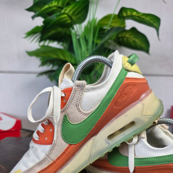 Nike Air Max 90 Terrascape "Tan Orange Green" maat 39