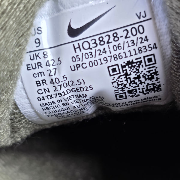 Nike Air Max 90 Medium Olive maat 42,5
