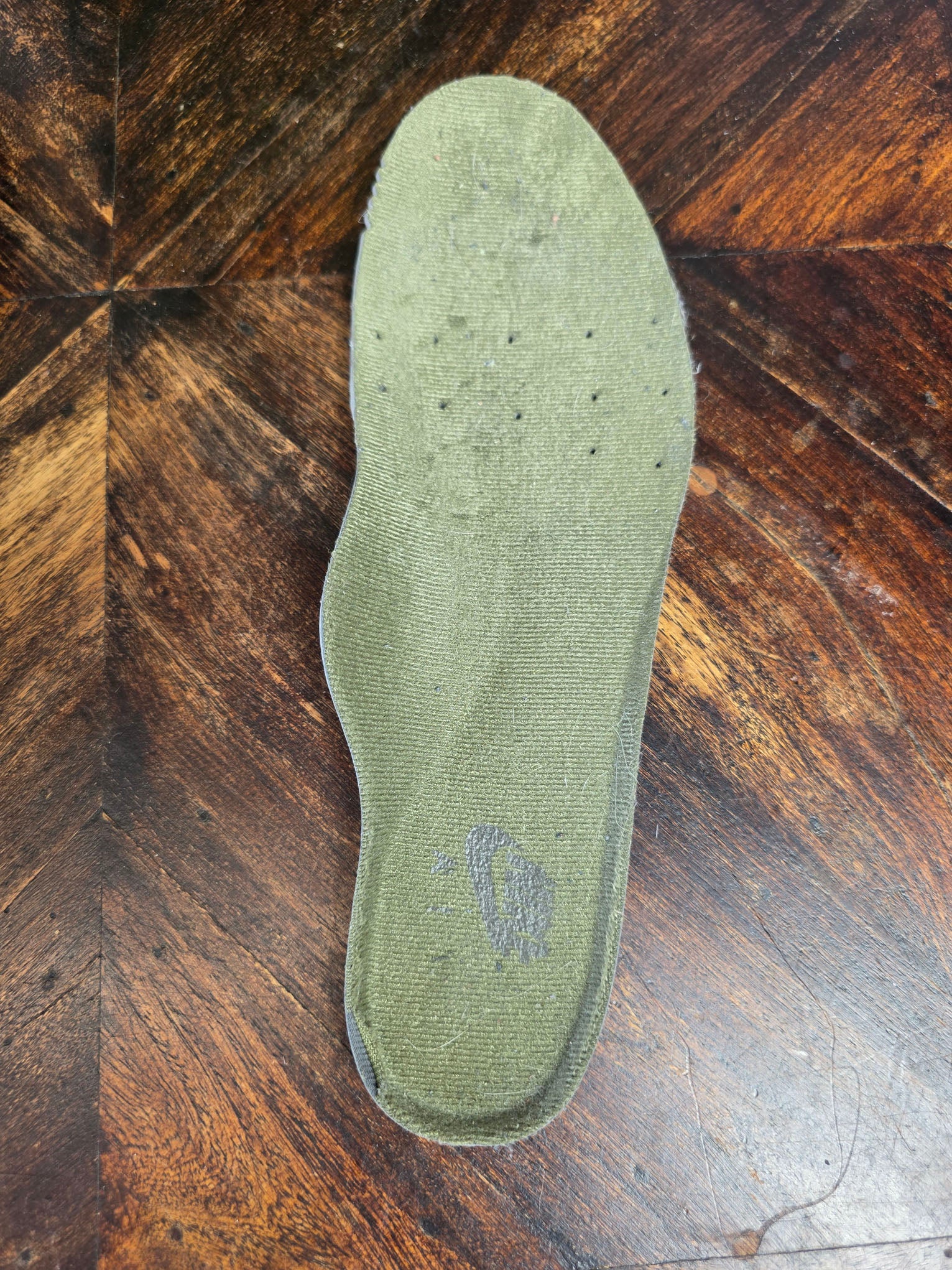 Nike Air Max 90 Medium Olive maat 42,5