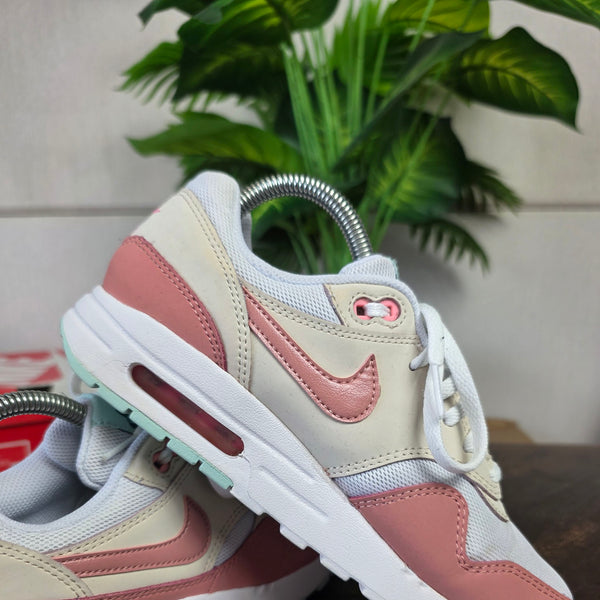 Nike Air Max 1 GS Red Stardust Guava Ice maat 38,5