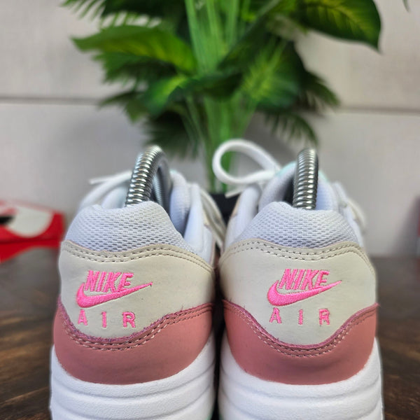Nike Air Max 1 GS Red Stardust Guava Ice maat 38,5